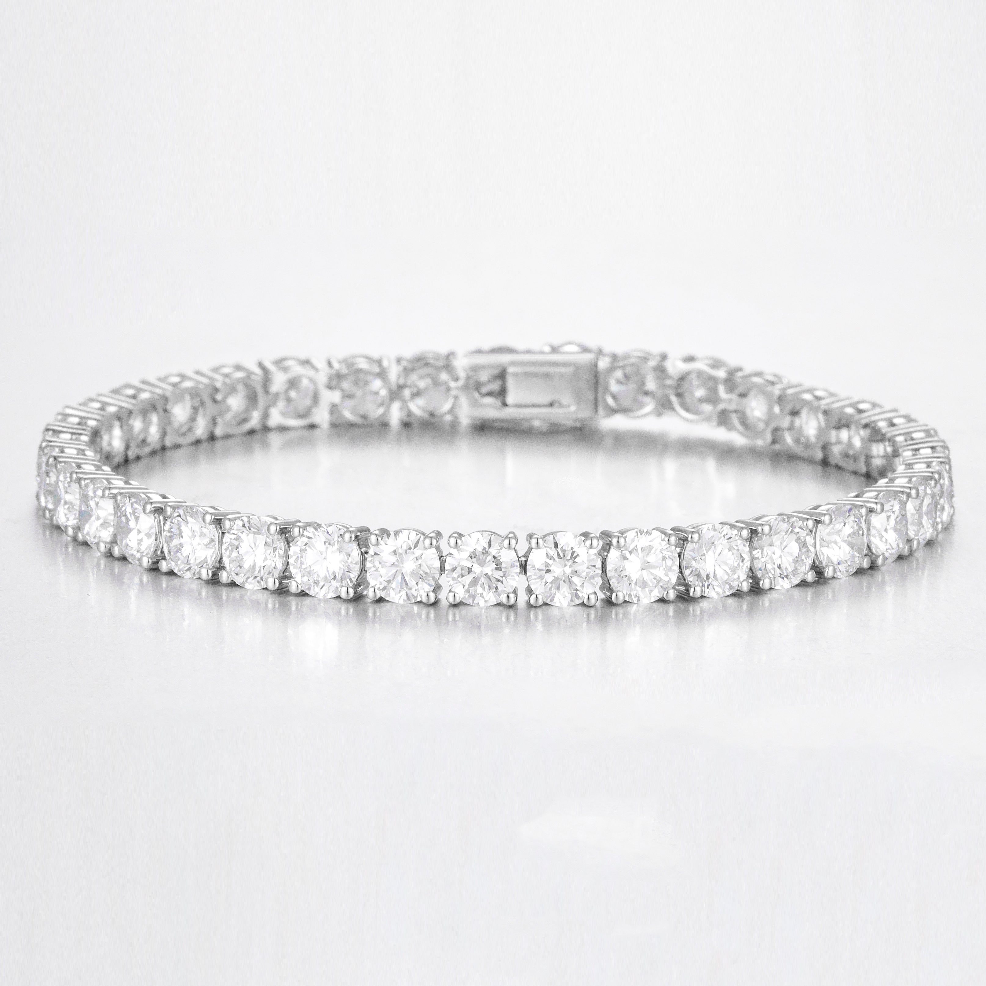Classic Round Lab Grown Diamond Tennis Bracelet