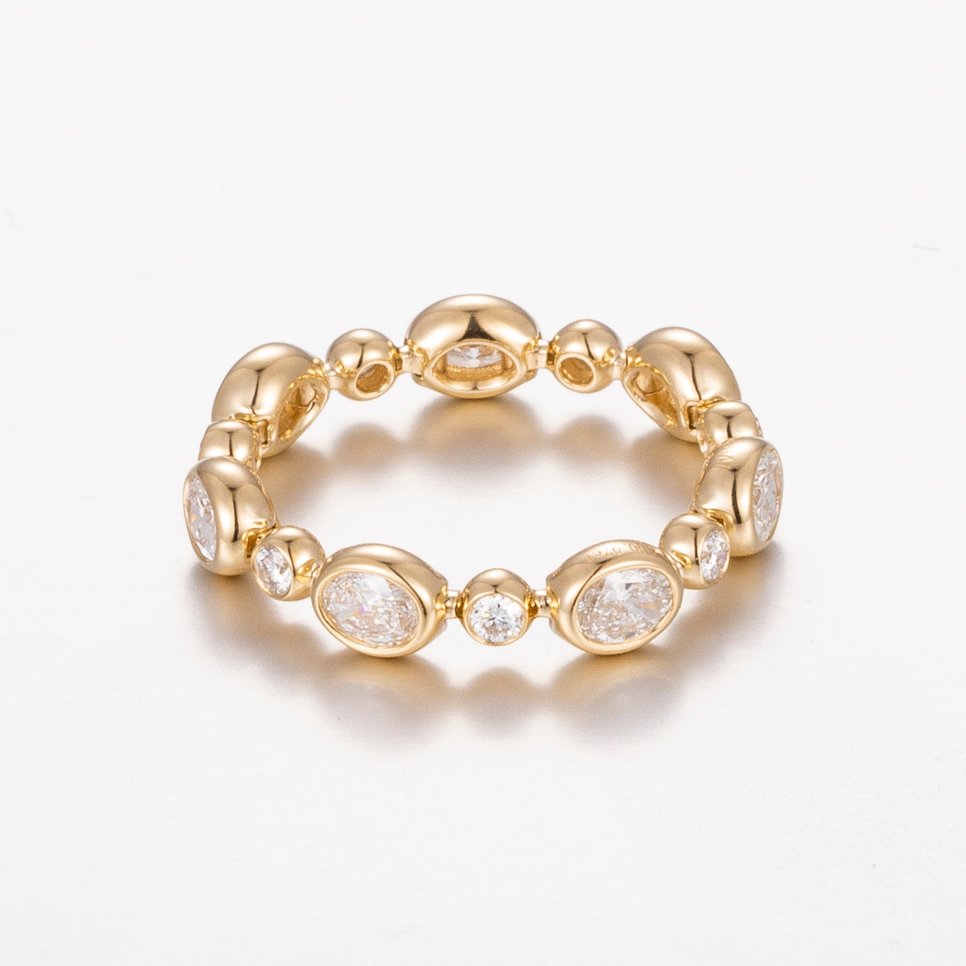 Oval & Round 1ct Lab Grown Diamond Eternity Band in 14K White Gold, 7 diamonds, DEF VS1+, IGI certified